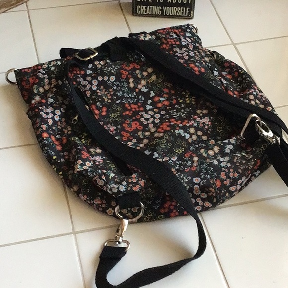 ‘Wild Fable’ Backpack/Shoulder/Hand Tote - Picture 6 of 8